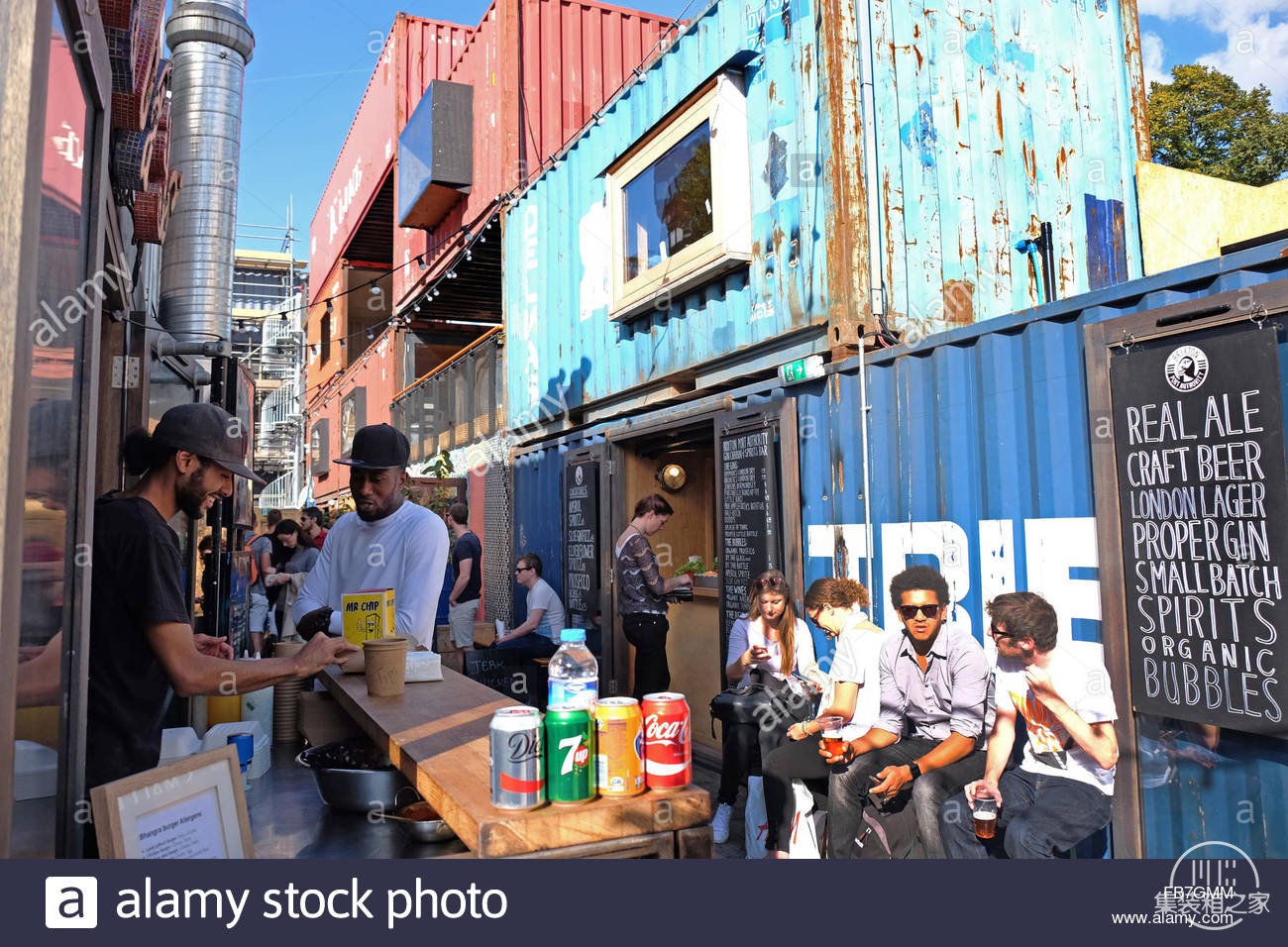 pop-brixton-pop-up-shopping-and-cafe-area-brixton-south-london-FB7GMM.jpg